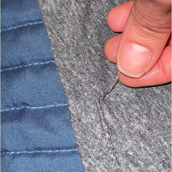 SOBEWFF South Beach Wine & Food Festival T-shirt Retro Rainbow 🌈 Graphic - Picture 6 of 6